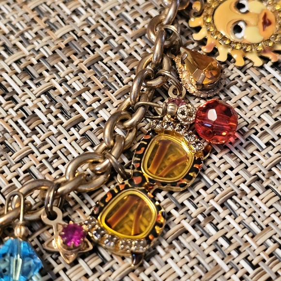 Vintage Lunch At The Ritz 2Go Sun with Sunglasses Necklace - Picture 5 of 8